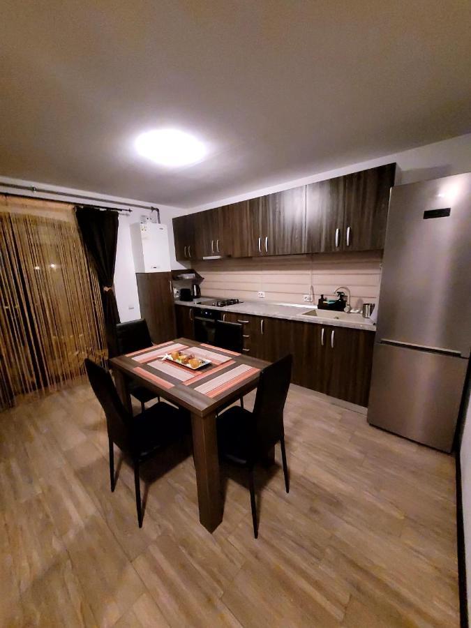 Dds Apartment Brasov Ngoại thất bức ảnh