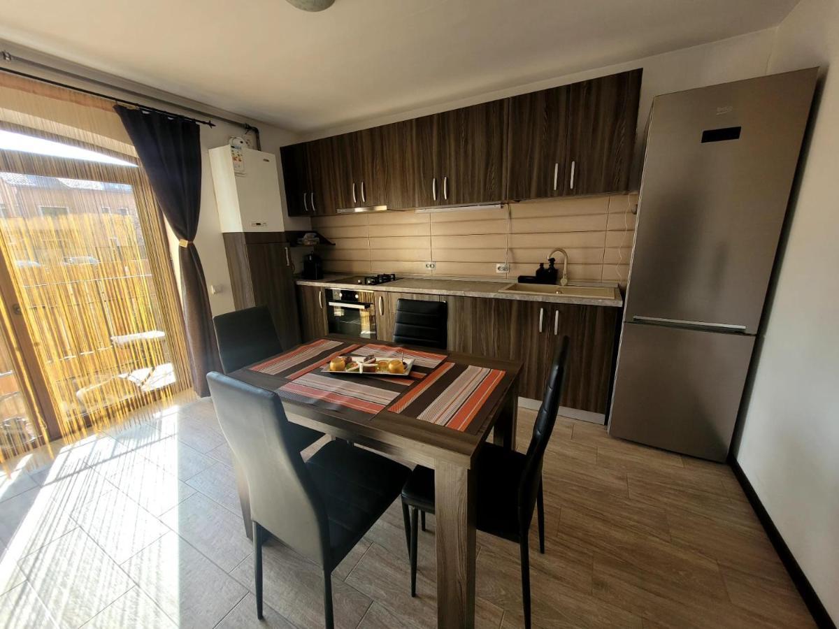 Dds Apartment Brasov Ngoại thất bức ảnh